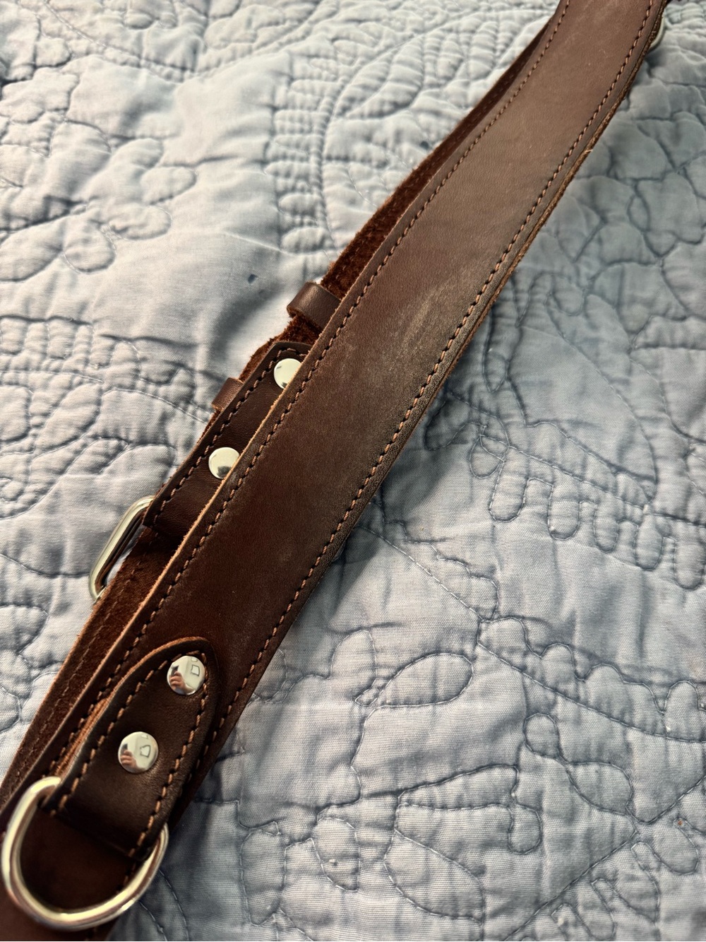 Coiro Double Camera Leather Harness Strap in Dark Brown - Picture 6 of 13